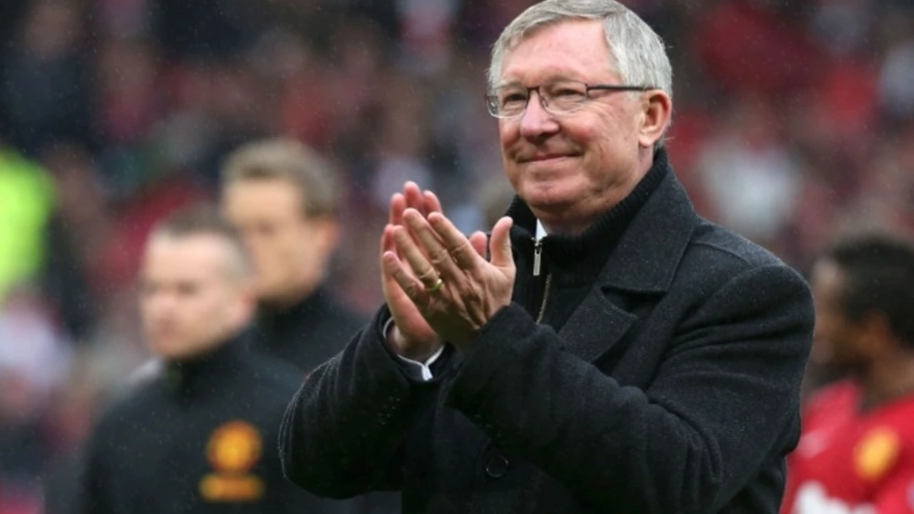 How did Sir Alex Ferguson transform Manchester United into a powerhouse?
